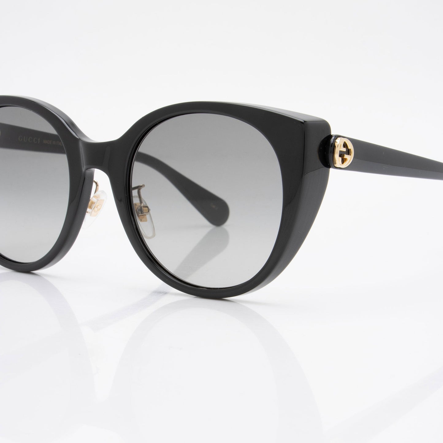 Gucci Interlocking G Cat Eye Sunglasses