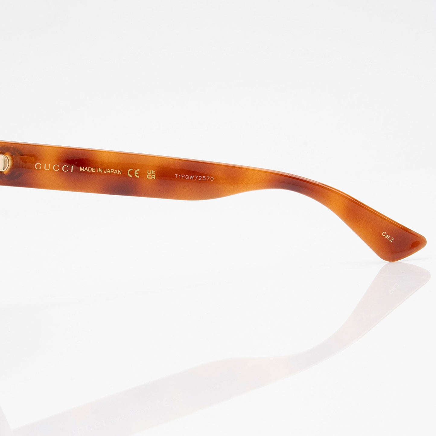 Gucci Interlocking G Round Cat Eye Sunglasses (SHF-mUFVDK)