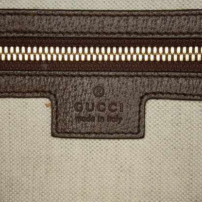 Gucci Jumbo GG Canvas Crossbody Bag (SHG-s7hbRP)