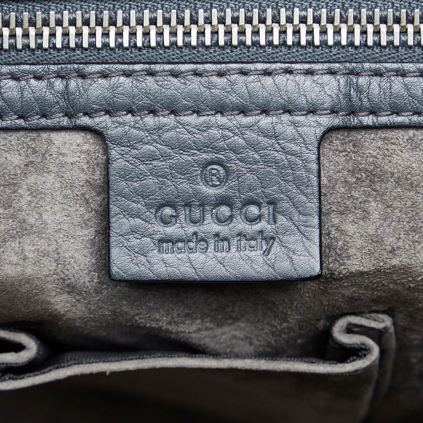 Gucci Leather Crossbody (SHG-UVWkbF)