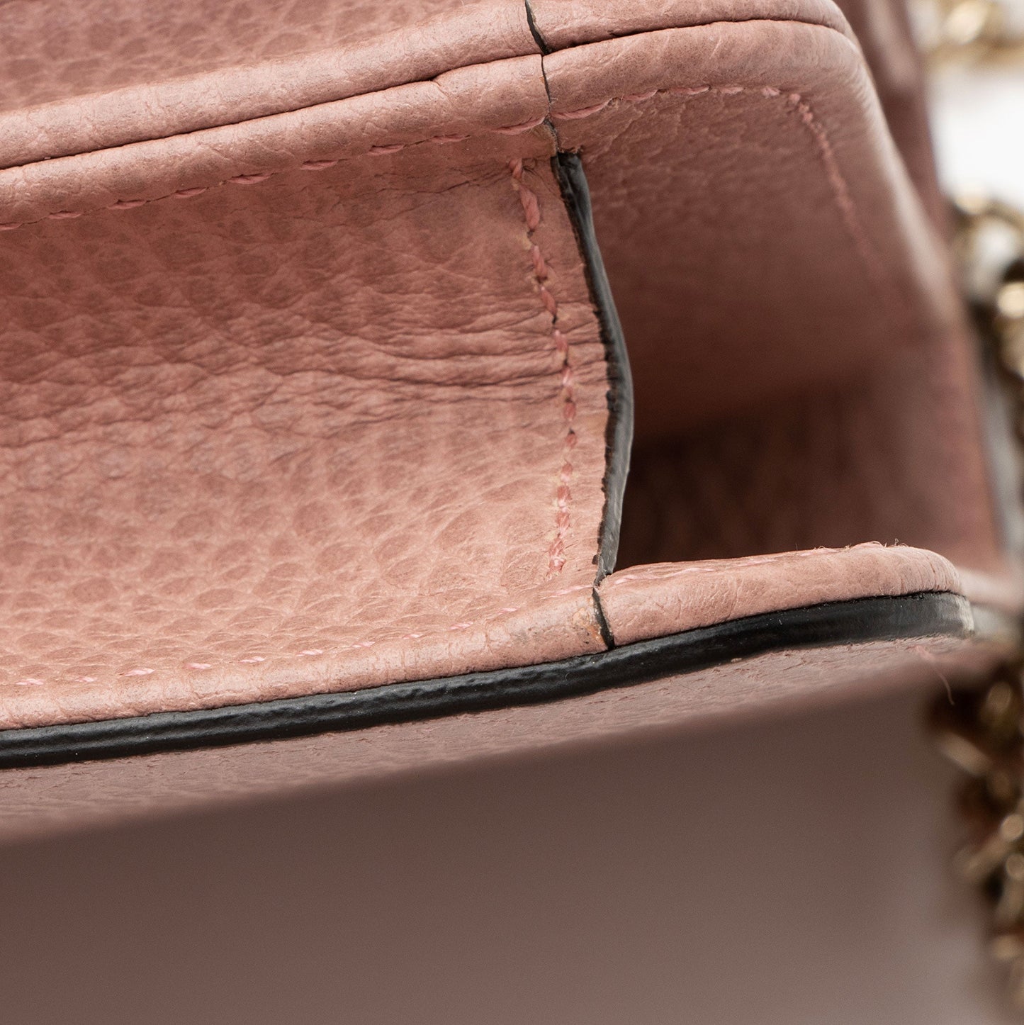 Gucci Leather Interlocking G Small Shoulder Bag (SHF-6sbkNl)