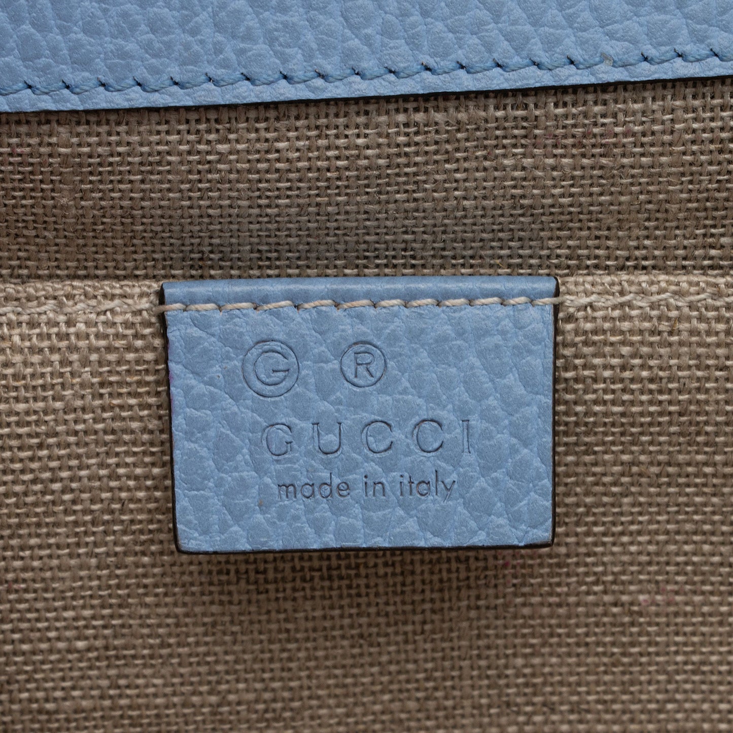 Gucci Leather Interlocking G Small Shoulder Bag (SHF-PdpWhK)