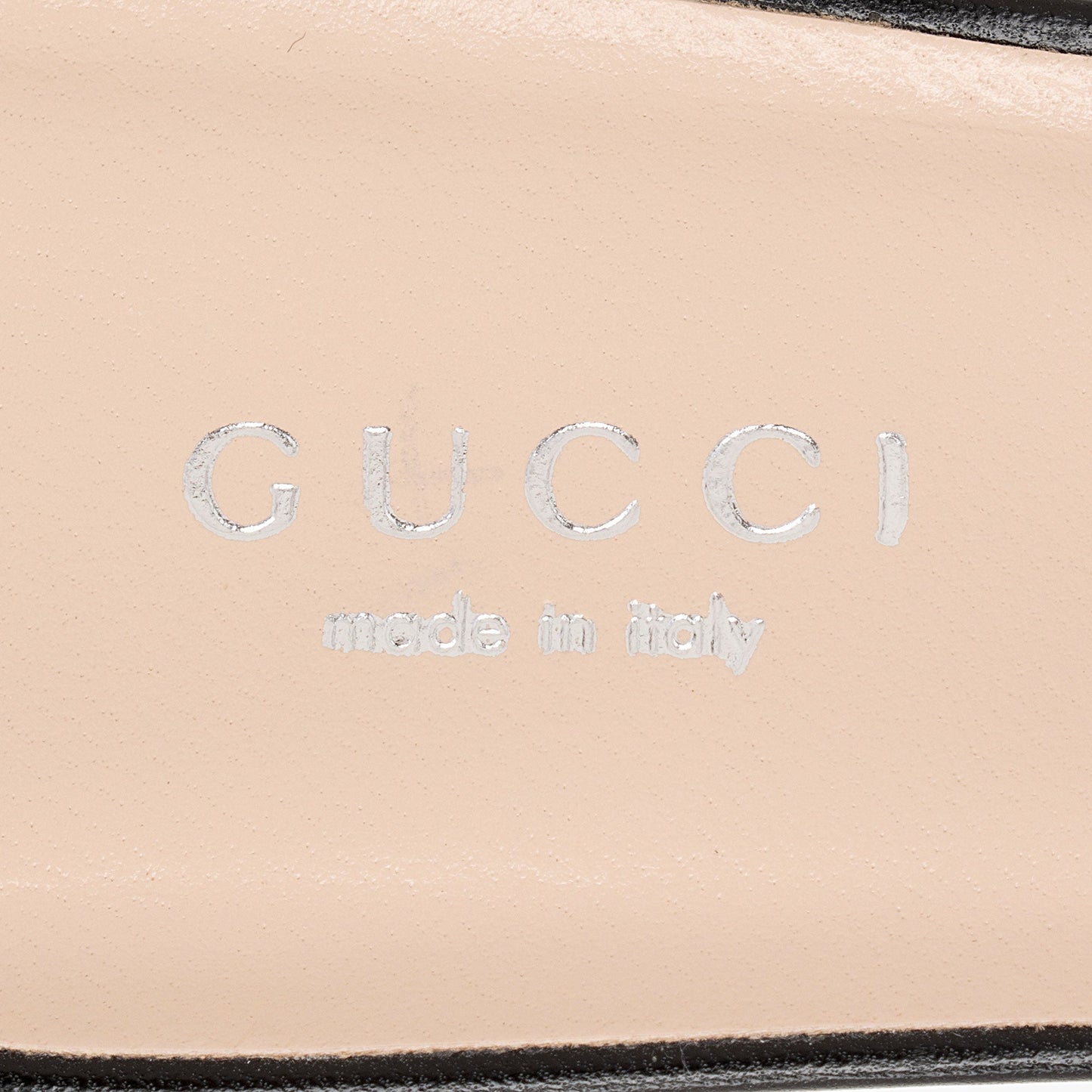 Gucci Leather Knot Sandals - Size 7.5 / 37.5 (SHF-CuMczF)
