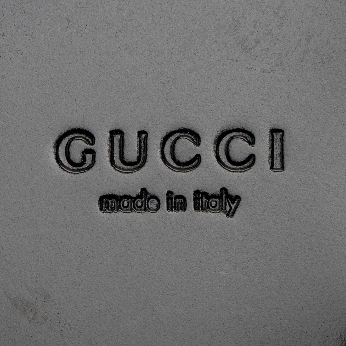 Gucci Leather Marmont T-Strap Sandals - Size 7.5 / 37.5 (SHF-aHZ3M9)