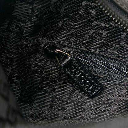 Gucci Leather Shoulder Bag (SHG-Cr1Dv5)
