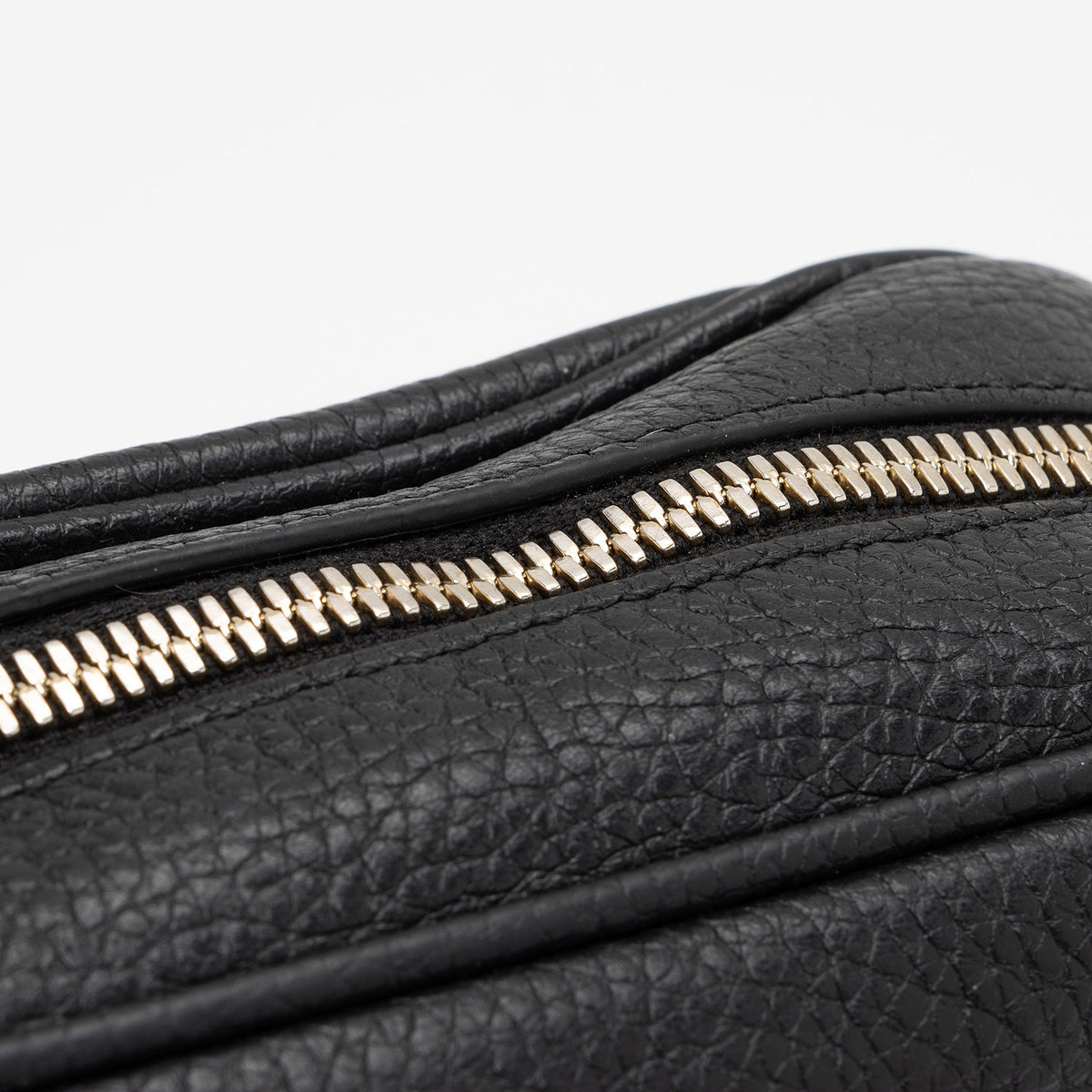 Gucci Leather Soho Disco Bag (SHF-ZNrA7m)