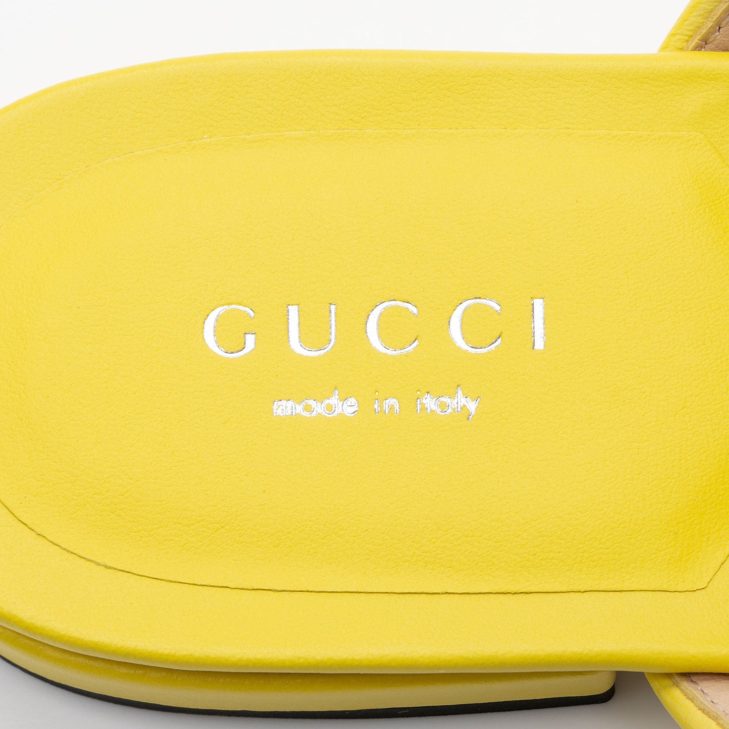 Gucci Matelasse Leather GG Marmont Charlotte Thong Sandals - Size 9 / 39