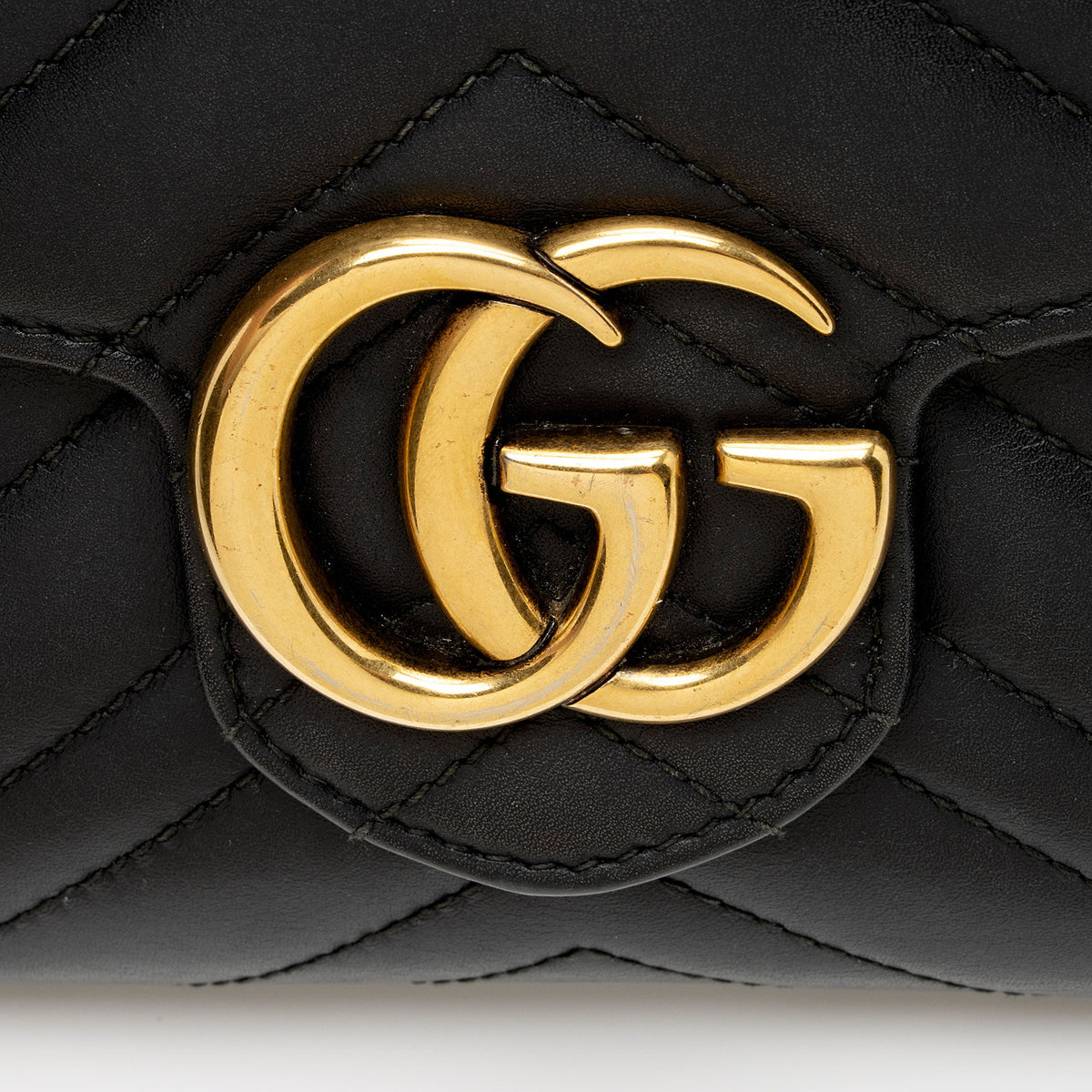 Gucci Matelasse Leather GG Marmont Flap Mini Wallet Bag (SHF-6xoeZx)