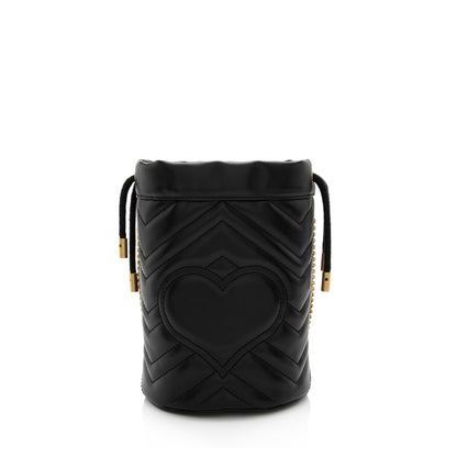 Gucci Matelasse Leather GG Marmont Mini Bucket Bag (SHF-04p5jT)