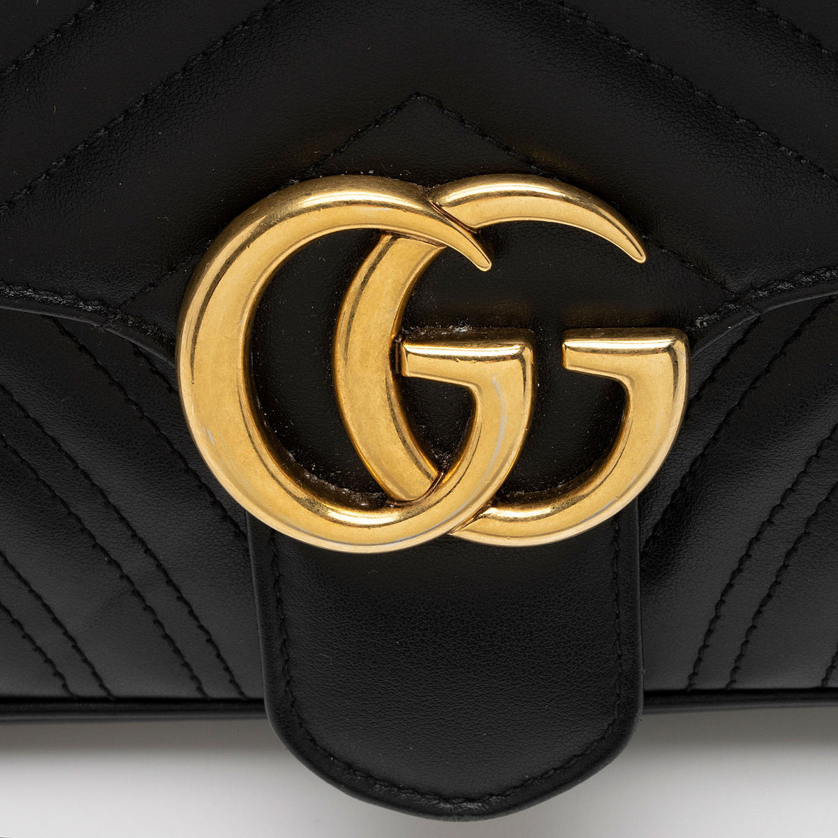 Gucci Matelasse Leather GG Marmont Small Flap Bag (SHF-Bvjama)