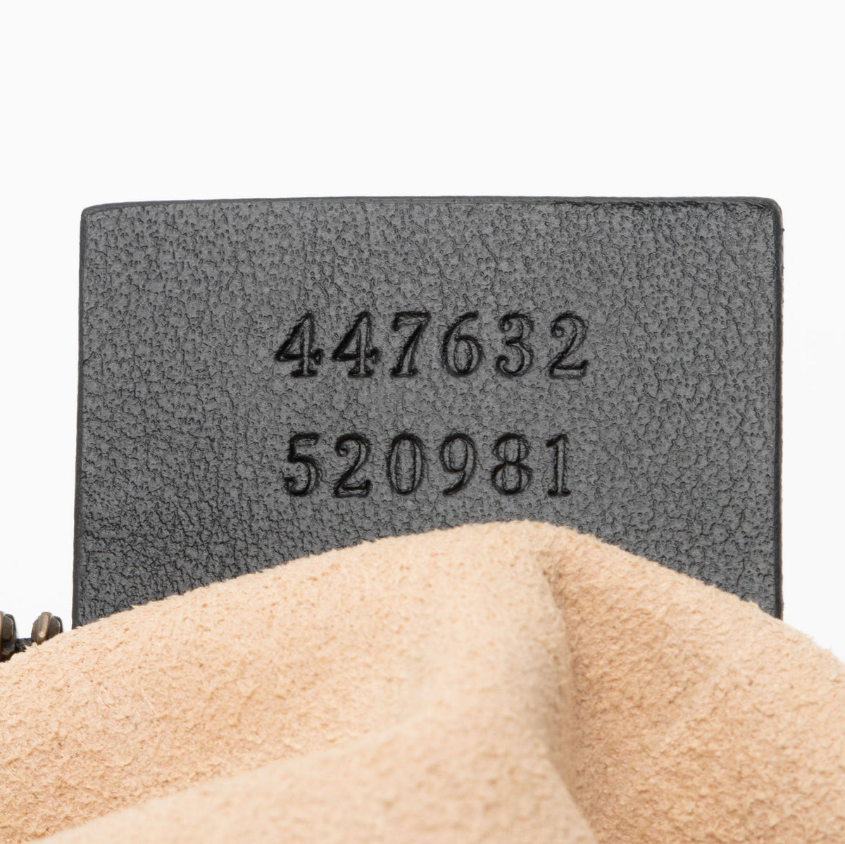 Gucci Matelasse Leather GG Marmont Small Shoulder Bag (SHF-P3q3Nl)