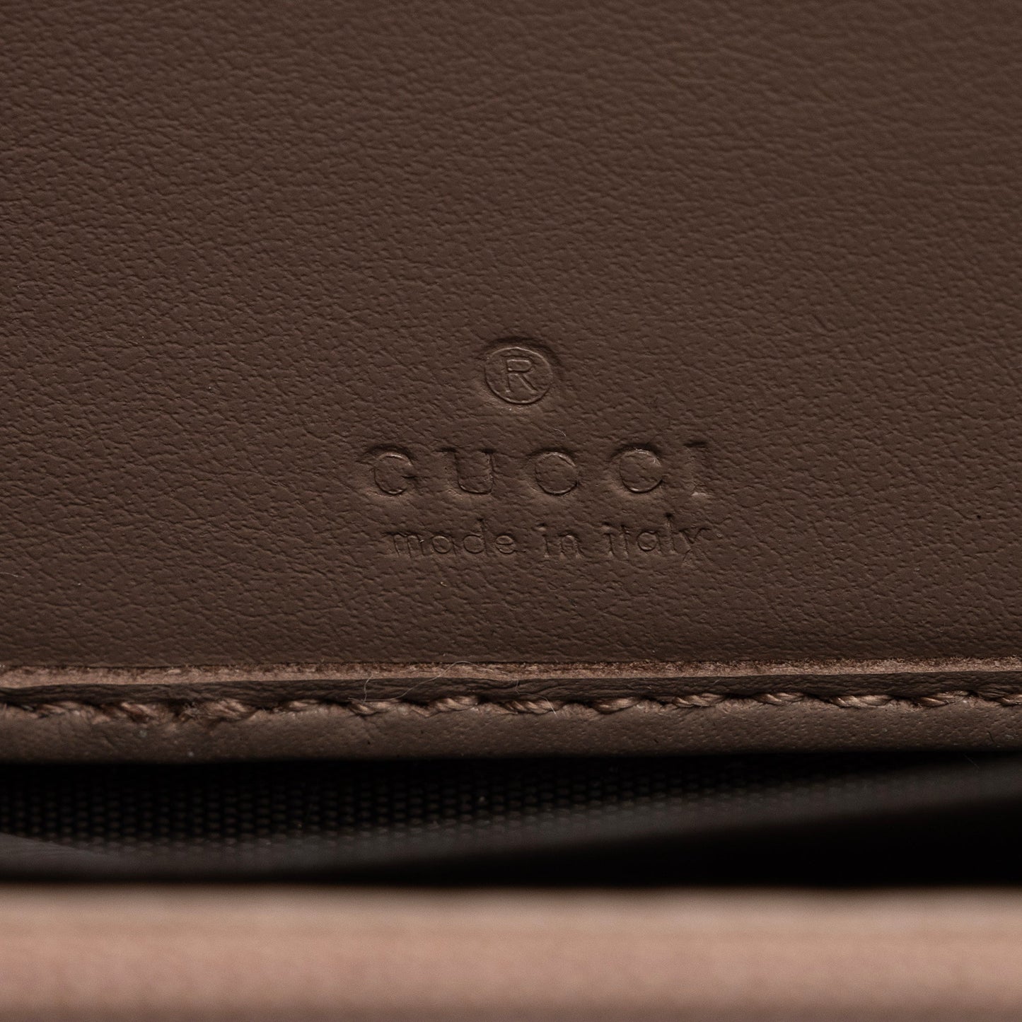 Gucci Matelasse Leather GG Marmont Zip Wallet (SHF-22654)