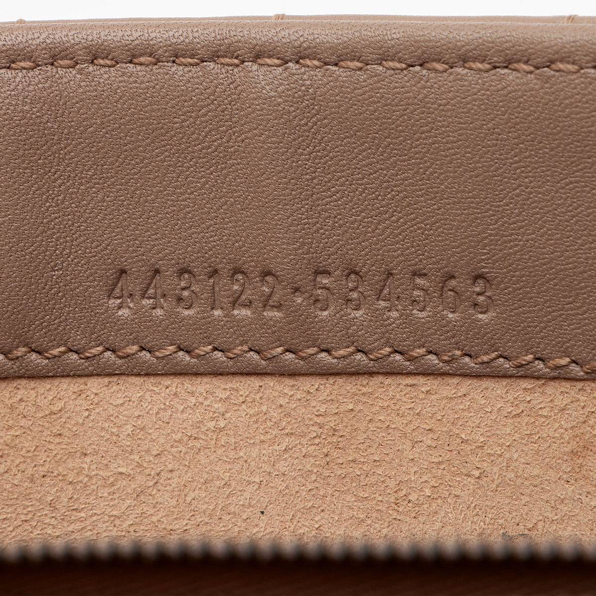 Gucci Matelasse Leather Pearl GG Marmont Flap Mini Wallet Bag (SHF-XrFkq1)