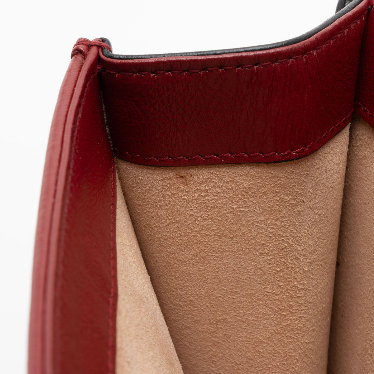 Gucci Matelasse Leather Torchon GG Marmont Clutch (SHF-CeLx8H)