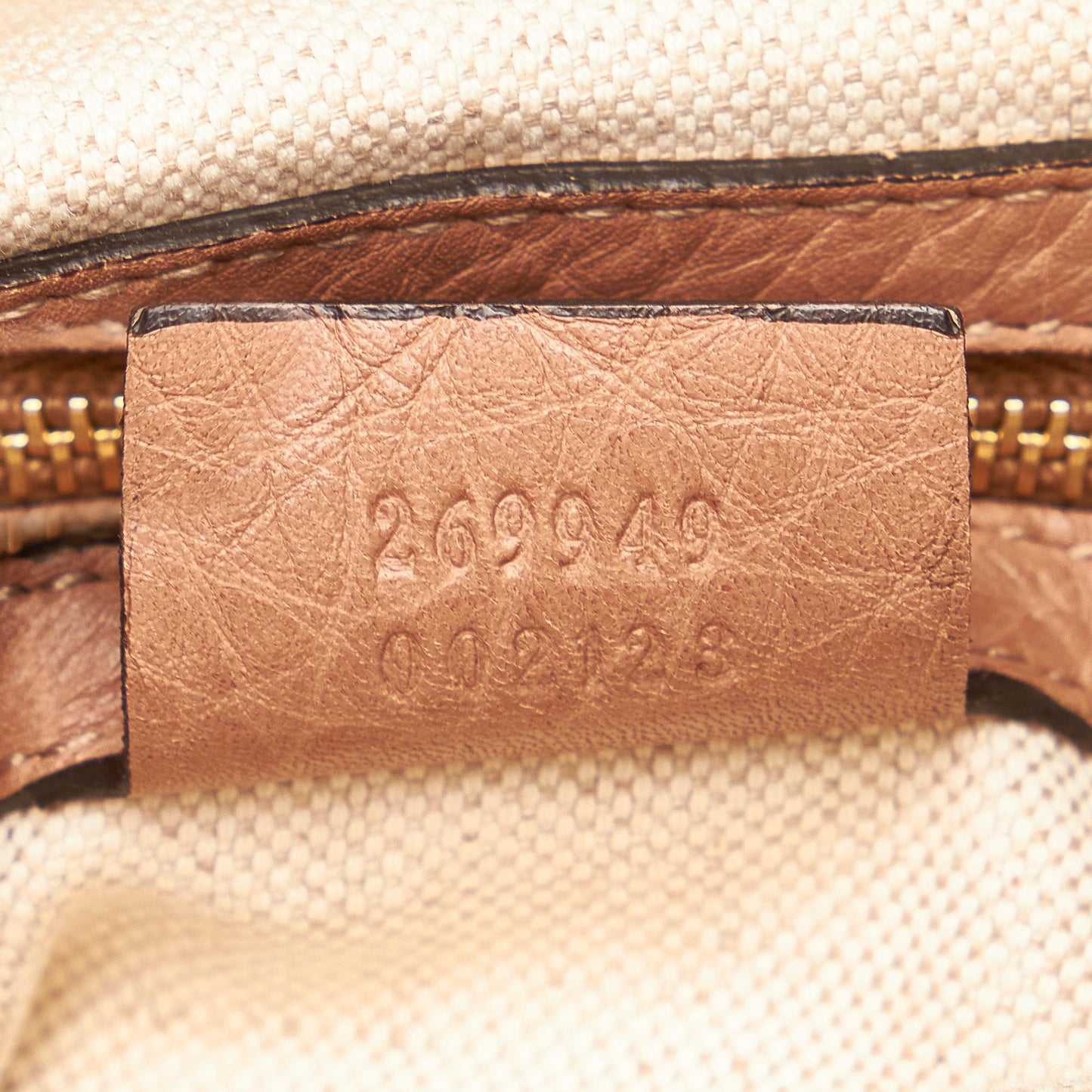 Gucci Medium Bella Leather Hobo (SHG-OWN4vl)