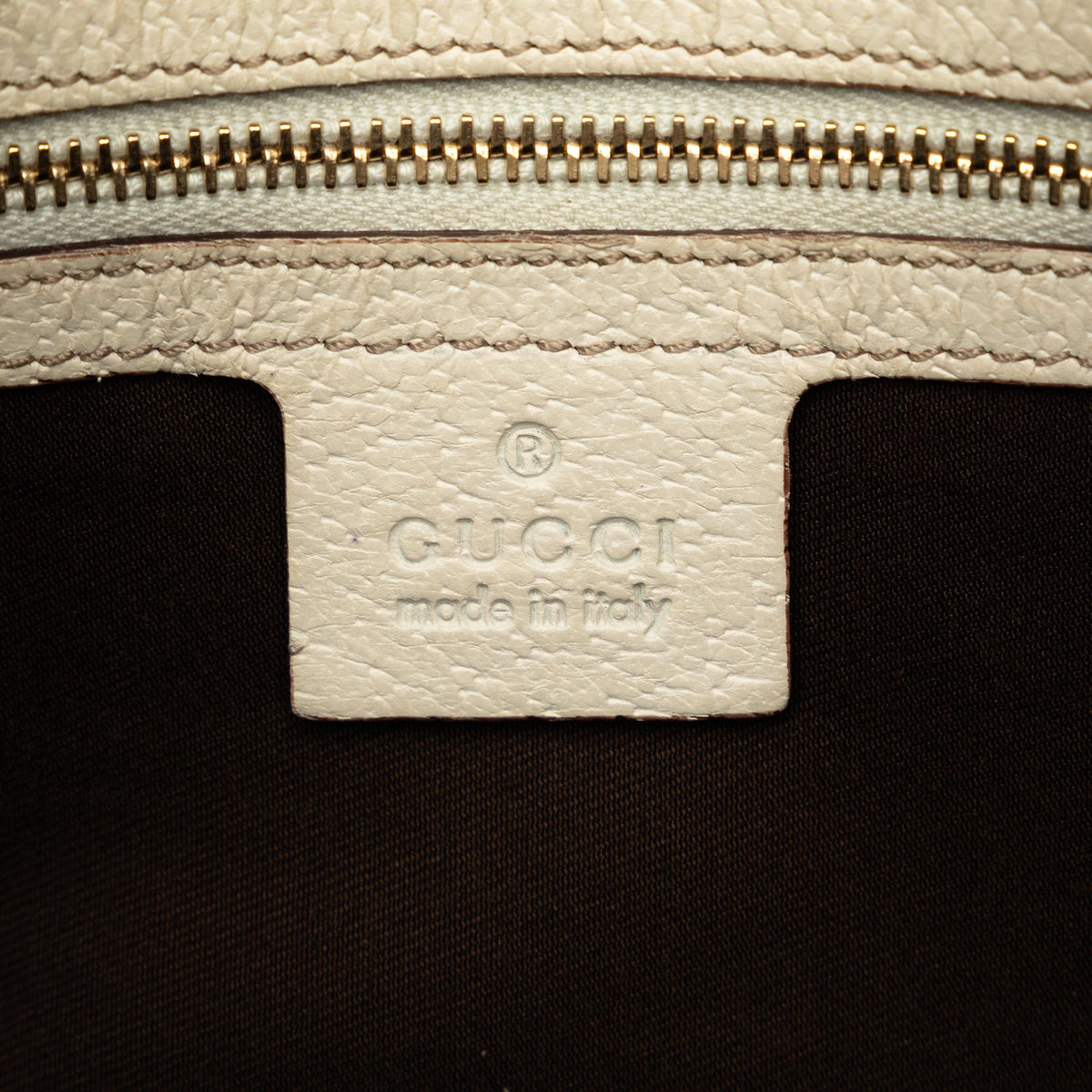 Gucci Medium GG Canvas Charmy Hobo (SHG-ZQzwN6)