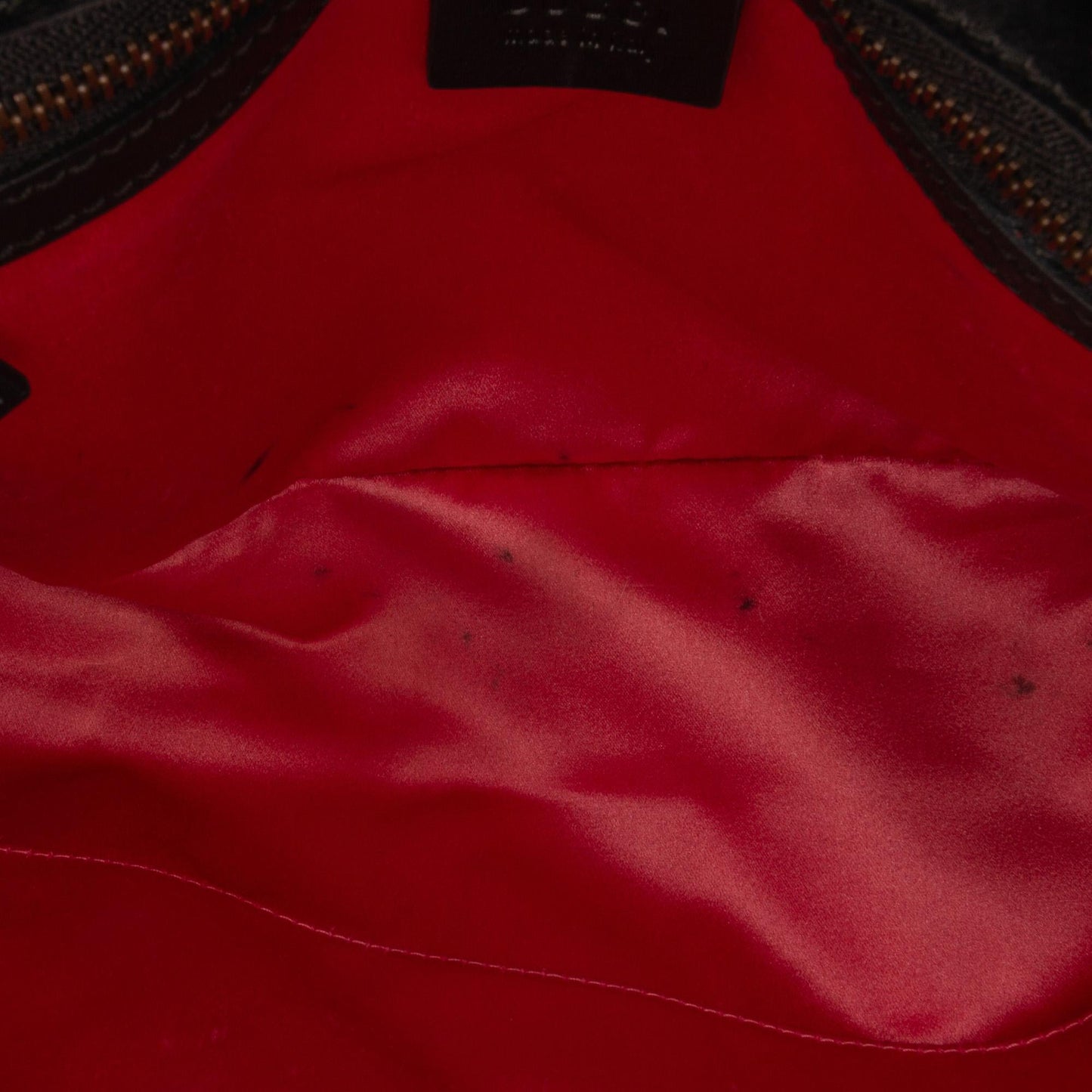 Gucci Medium GG Marmont Embroidered Matelasse Velvet Crossbody (SHG-70m7Yt)