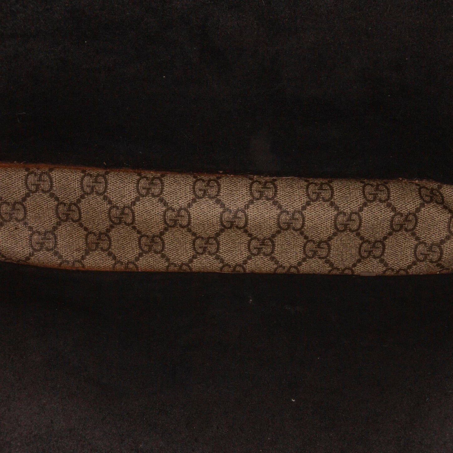 Gucci Medium GG Supreme Dionysus Shoulder Bag (SHG-NJpfES)