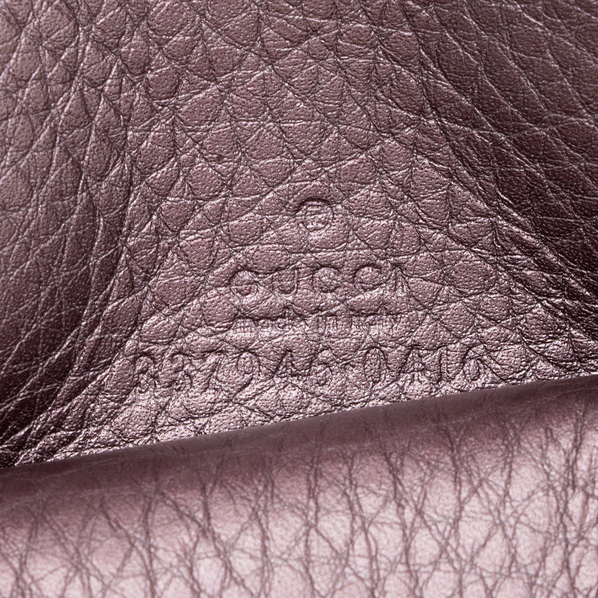 Gucci Metallic Leather Soho Round Coin Purse (SHF-jTusV4)