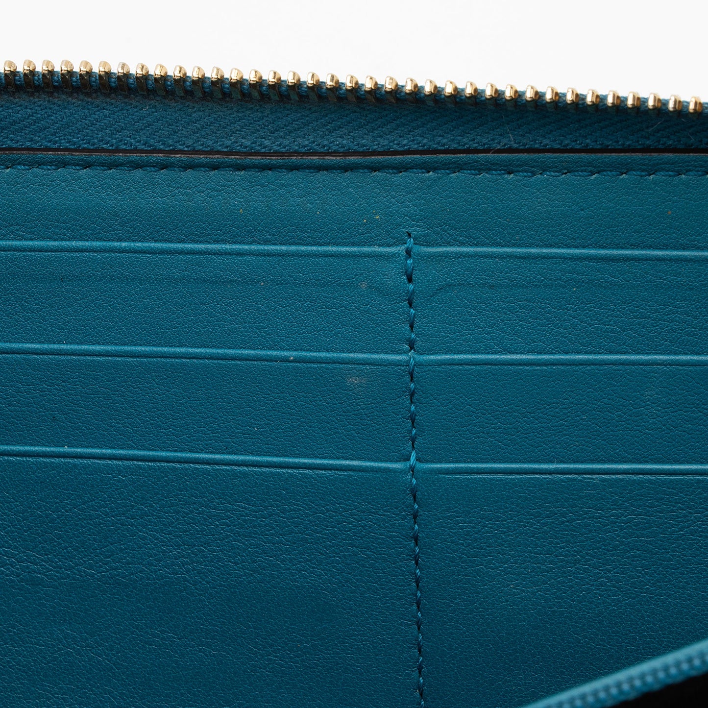 Gucci Patent Microguccissima Leather Nice Zip Around Wallet (SHF-as5XBr)