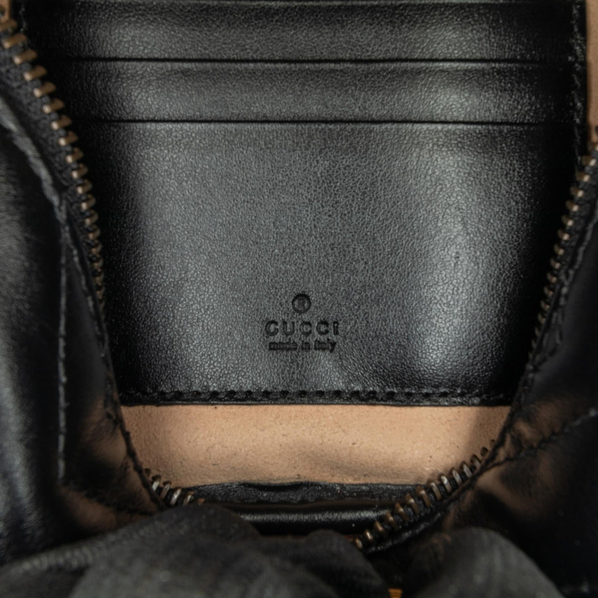 Gucci Mini GG Marmont Satchel (SHG-EaRuAN)