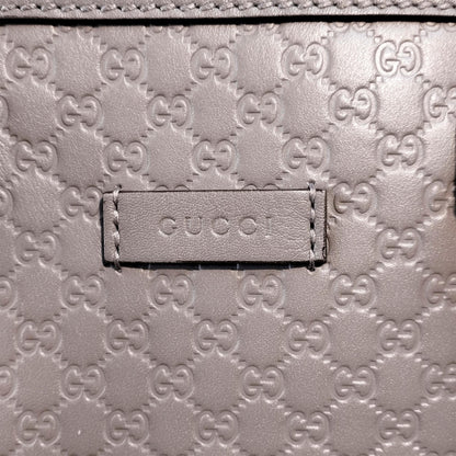 Gucci Mini Microguccissima Dome Bag (SHG-TlWTcw)