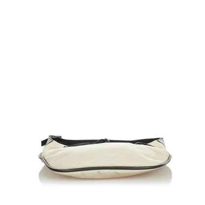 Gucci Nylon Drawstring Shoulder Bag (SHG-31853)