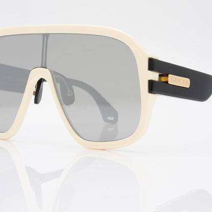 Gucci Oversized Shield Sunglasses (SHF-Y3TGfI)