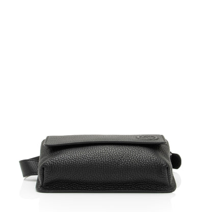 Gucci Pebbled Leather Soho Flap Belt Bag (SHF-Q9D7sL)