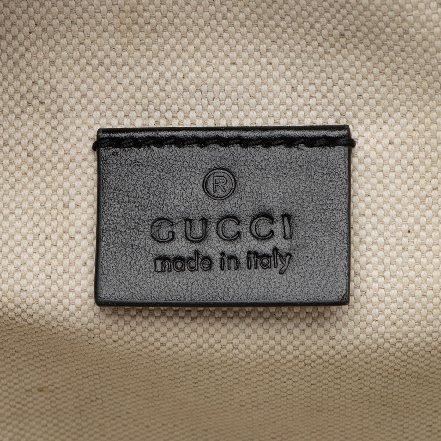 Gucci Perforated Embossed Leather GG Pocket Belt Bag (SHF-TJNqCI)