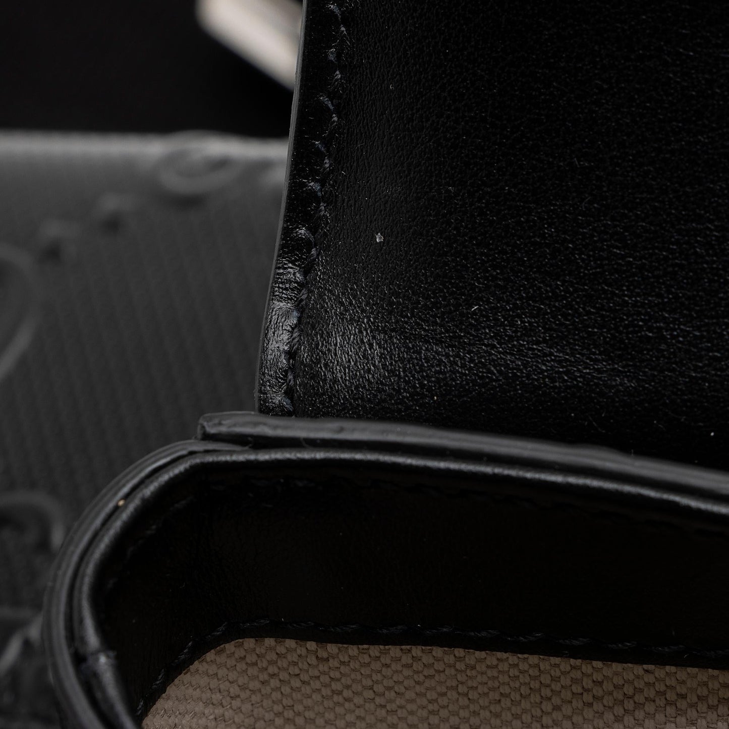 Gucci Perforated GG Double Belt Bag (SHF-ulhtMl)