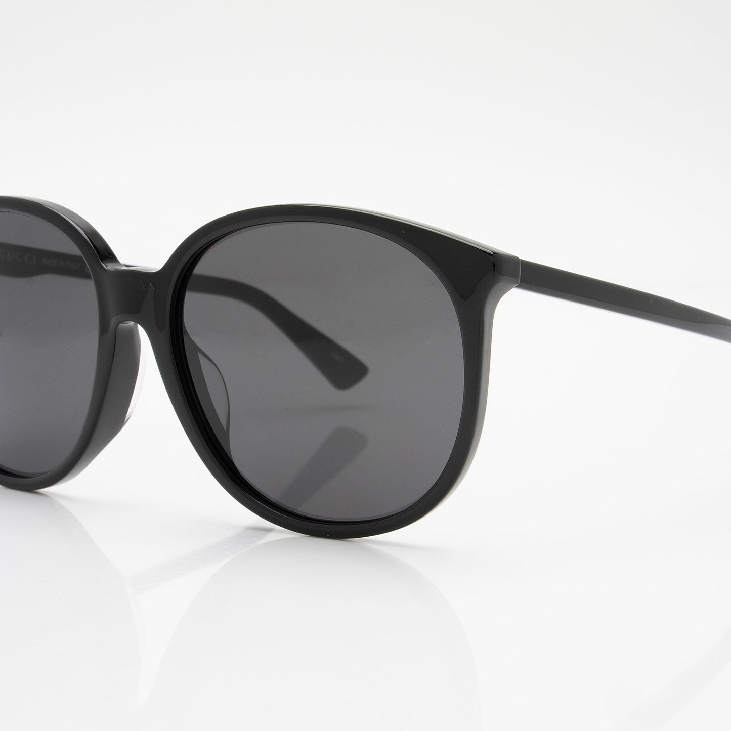 Gucci Round Sunglasses
