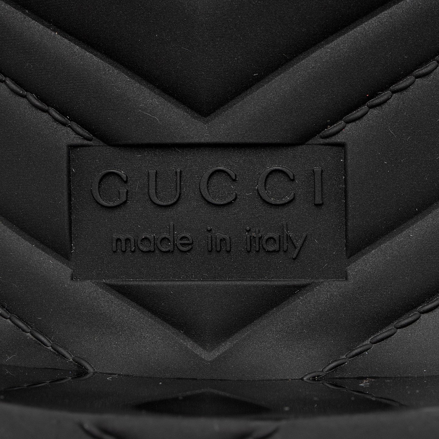 Gucci Rubber Slide Sandals - Size 8 / 38