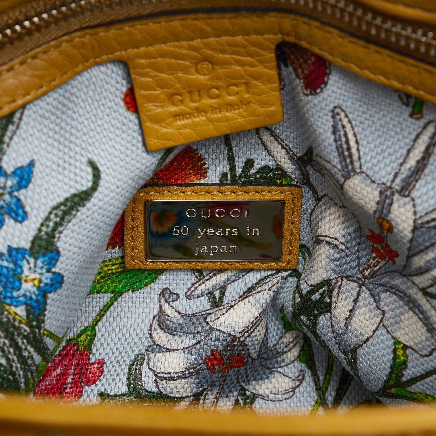 Gucci Small Bamboo Shopper (SHG-y9nZJ6)