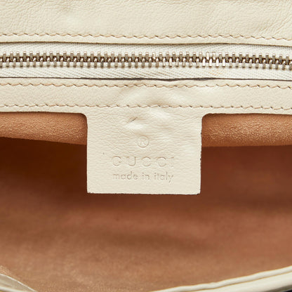 Gucci Small GG Marmont Matelasse Crossbody Bag (SHG-gXACgT)