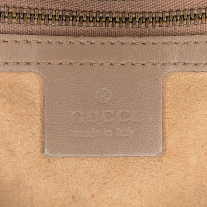 Gucci Small GG Marmont Matelasse Crossbody Bag (SHG-WEebbv)