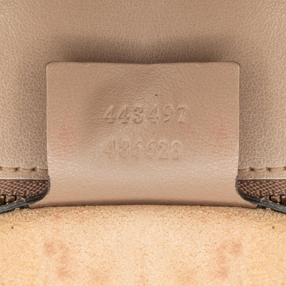 Gucci Small GG Marmont Matelasse Crossbody Bag (SHG-WEebbv)