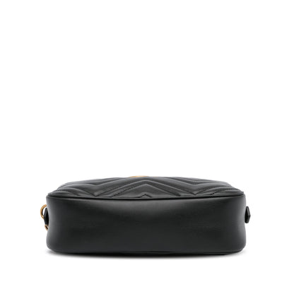 Gucci Small GG Marmont Matelasse Crossbody (SHG-B4BA9w)