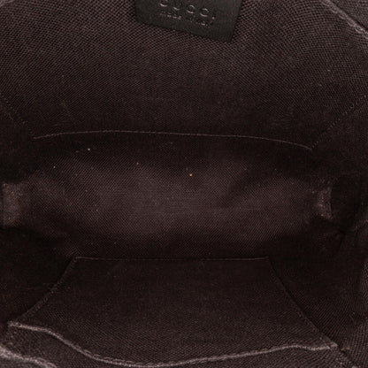 Gucci Small GG Supreme Messenger Bag (SHG-v3moky)
