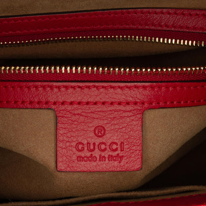 Gucci Small GG Supreme Padlock Satchel (SHG-2Z0zjB)