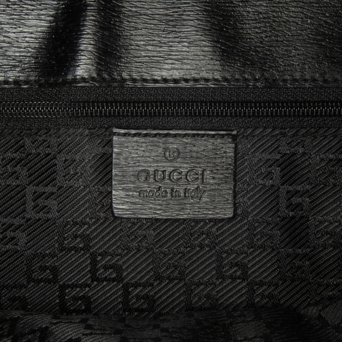 Gucci Square G Canvas Shoulder Bag (SHG-FHbYlb)