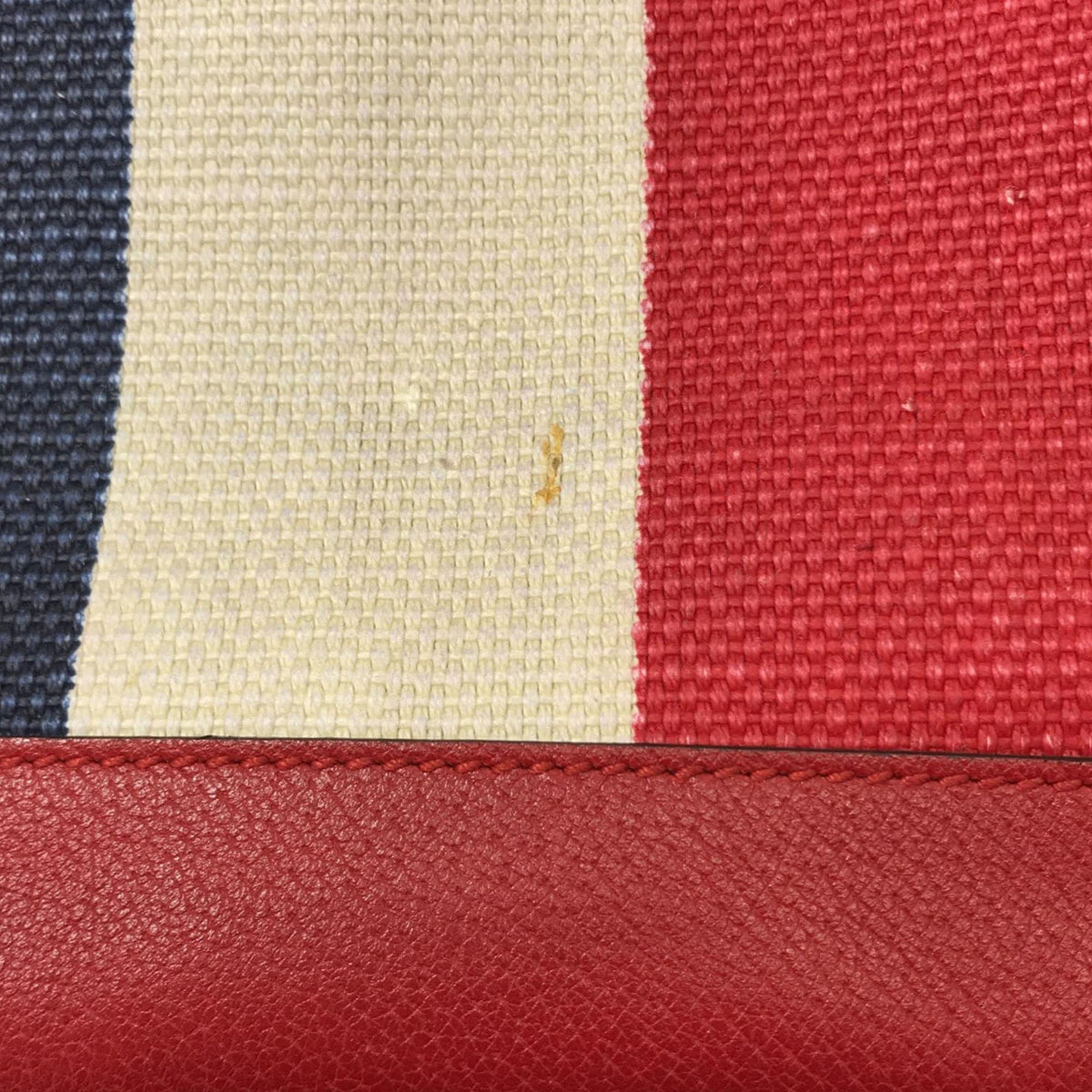 Gucci Sylvie Baiadera Tote (SHG-gXC8UY)