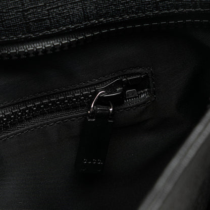 Gucci Trademark Logo Crossbody (SHG-f14qOg)