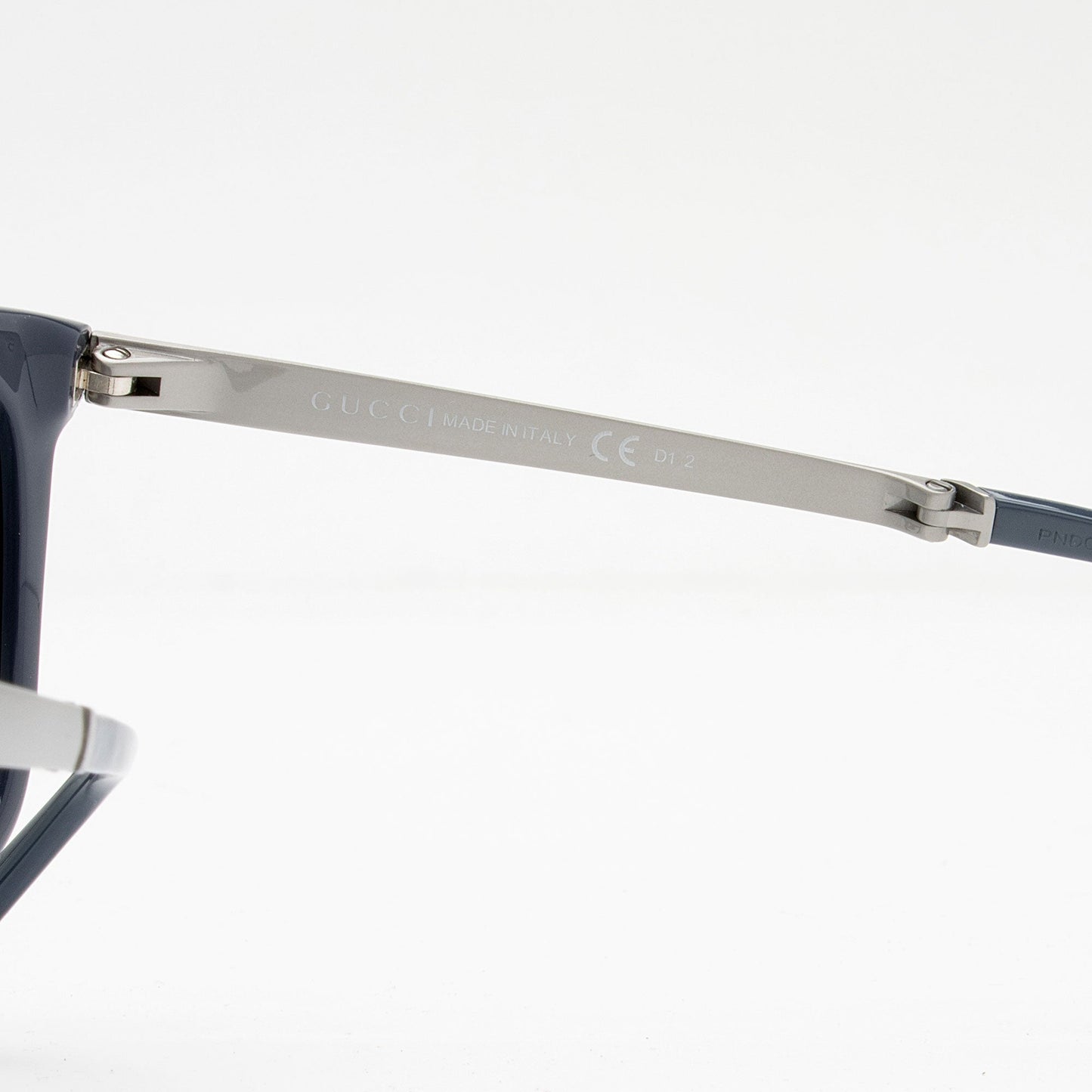 Gucci Viaggio Square Sunglasses (SHF-WLOFKS)