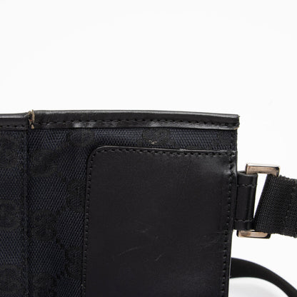 Gucci Vintage GG Canvas Messenger (SHF-jzVt7I)