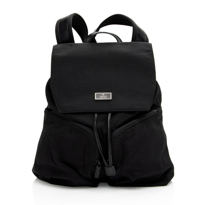 Gucci Vintage Nylon Backpack (SHF-B0jNII)
