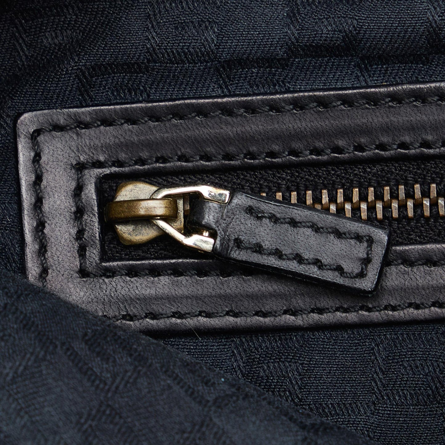 Gucci Web Canvas Hobo Bag (SHG-1apzWo)