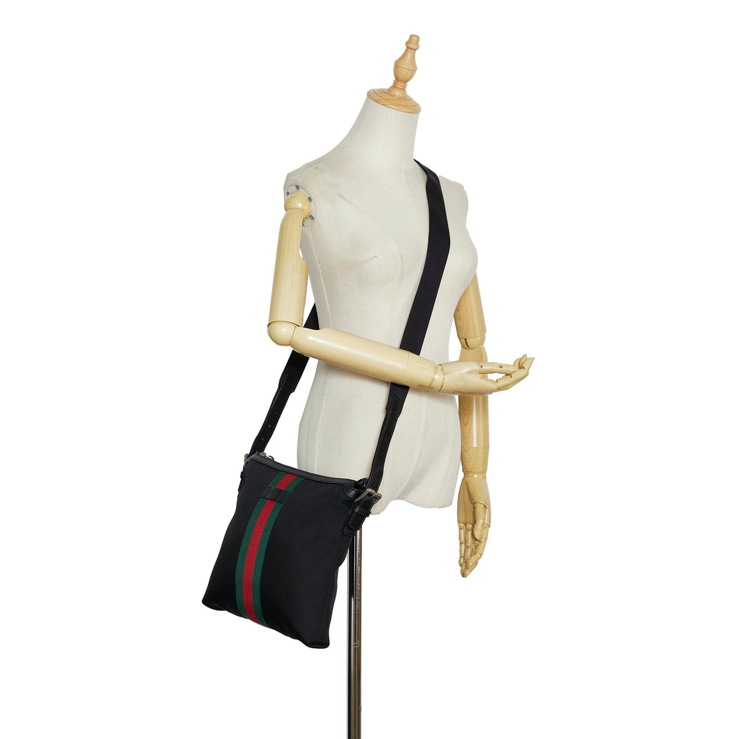 Gucci Web Crossbody Bag (SHG-KnXXwu)