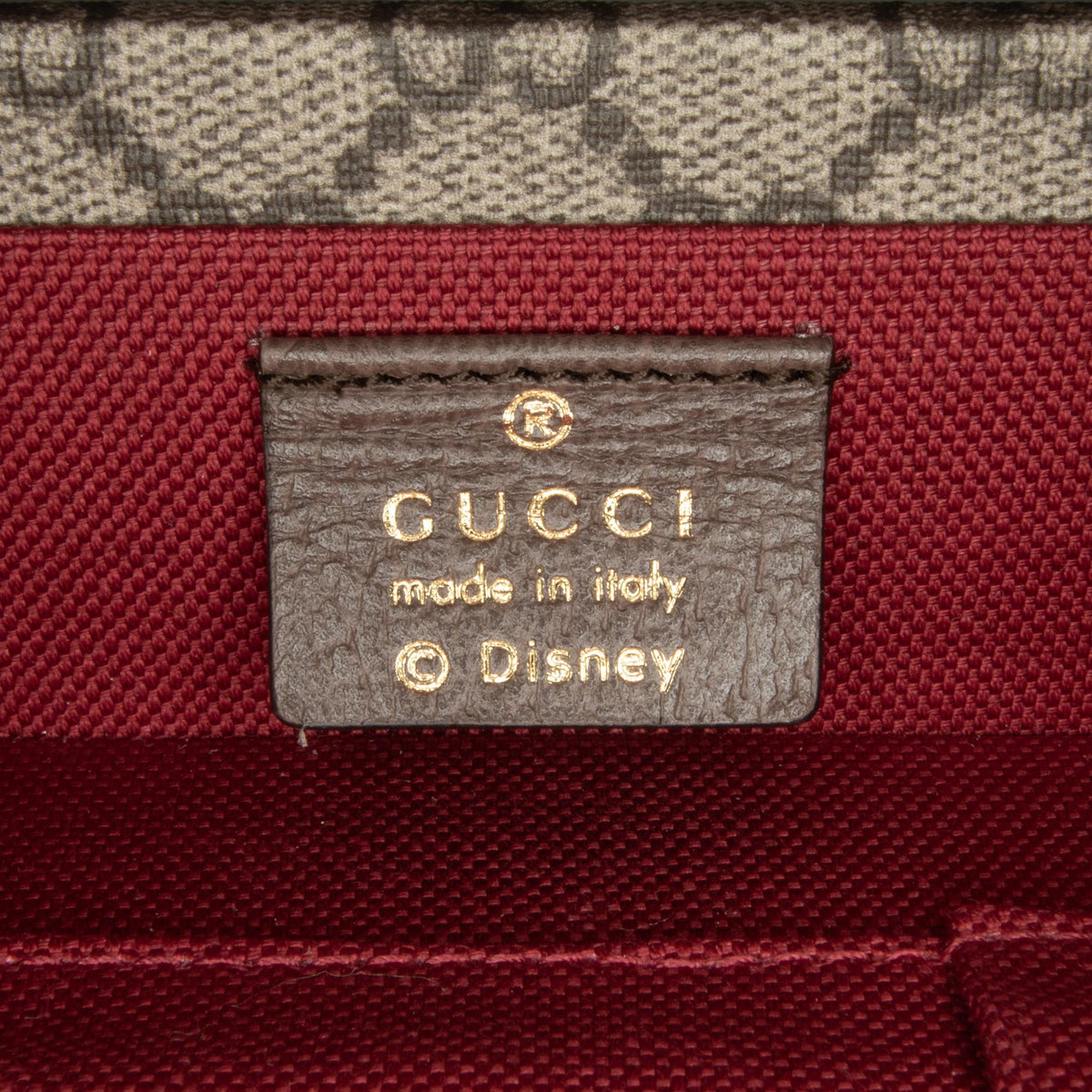 Gucci x Disney GG Supreme Donald Duck Savoy Vanity Case (SHG-fj3tml)