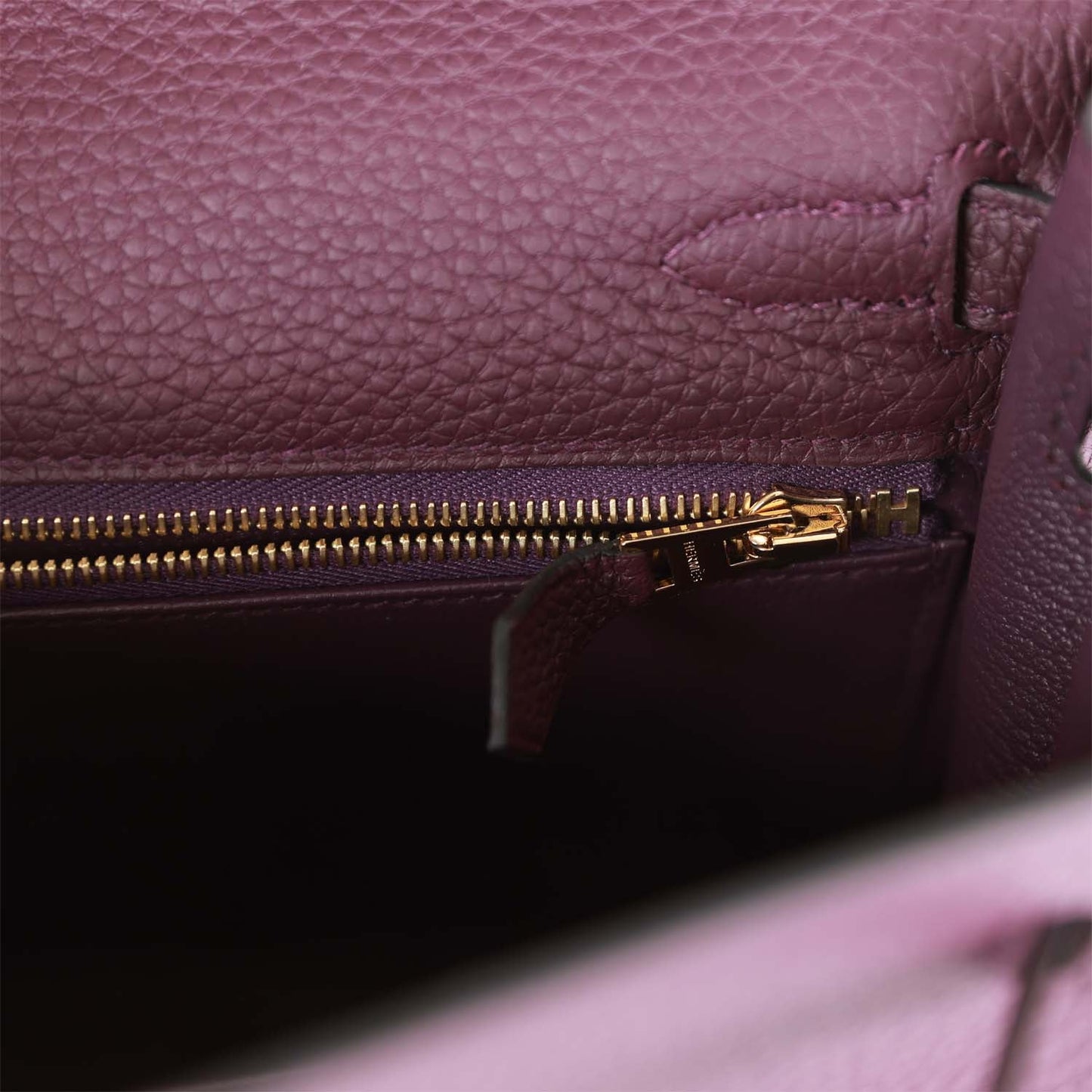 Hermes Kelly 25 Retourne Cassis Togo Gold Hardware